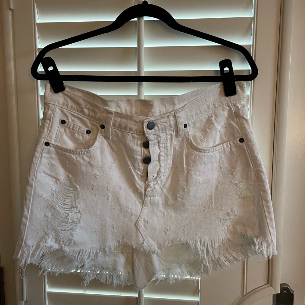 Carmar denim white destroyed skirt